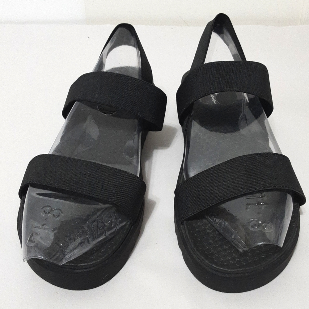 Me Too‎ Myla Womens 9.5 Stretchy Band Sandal